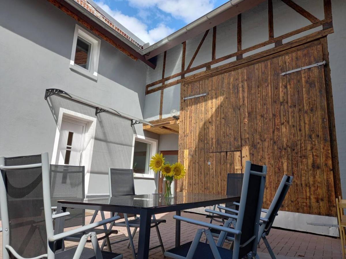Pension - Kleinschmidt Urbach  Bagian luar foto